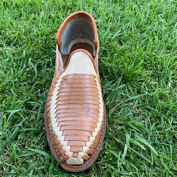 Men's Closed Toe Sandal MOCCASIN HUARACHES TAN - Picture 2 of 7